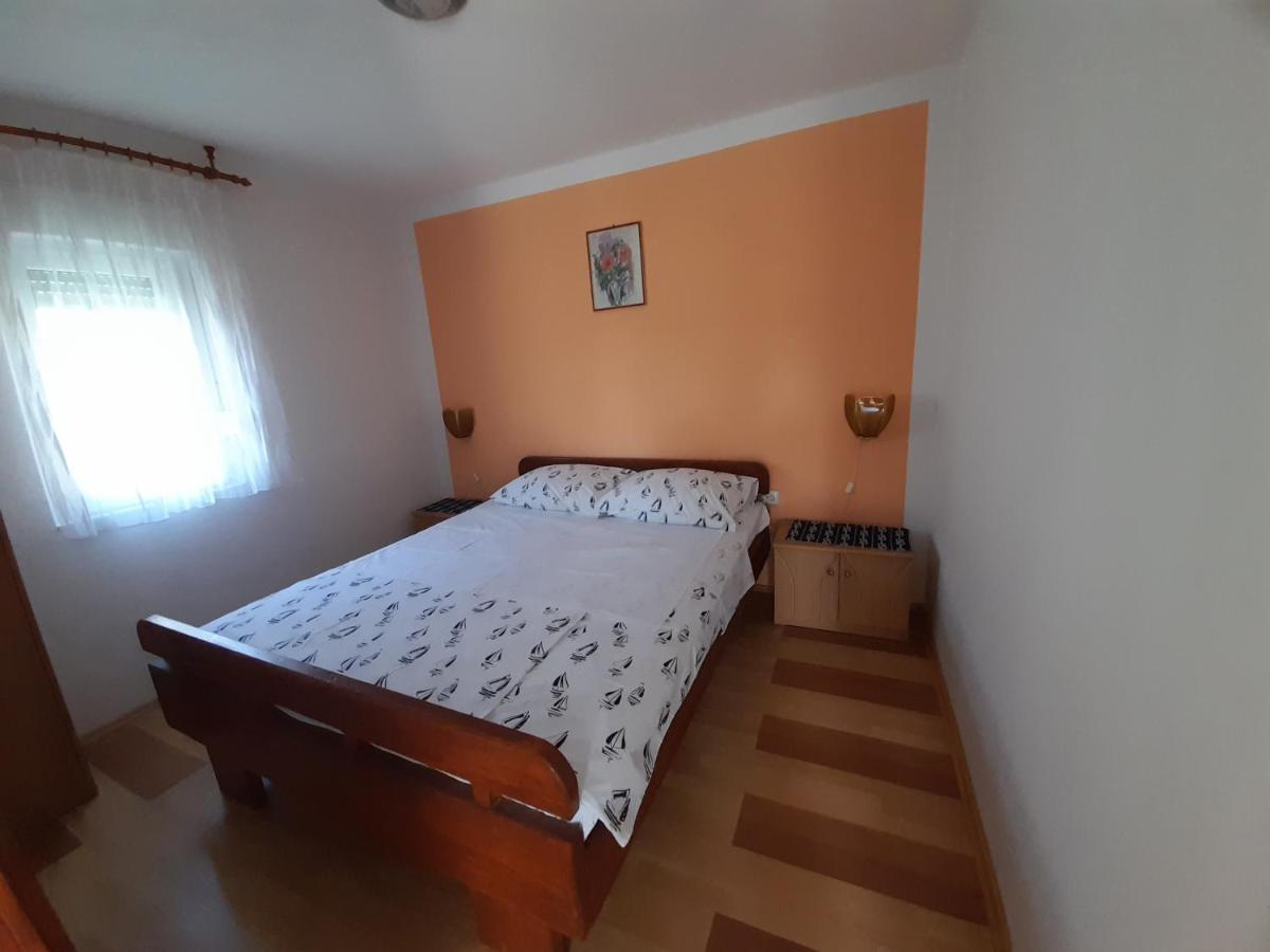 Ferienwohnung Apartman Pilcik Vir Exterior foto