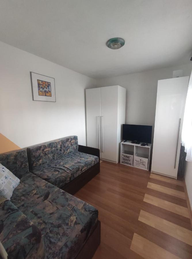 Ferienwohnung Apartman Pilcik Vir Exterior foto
